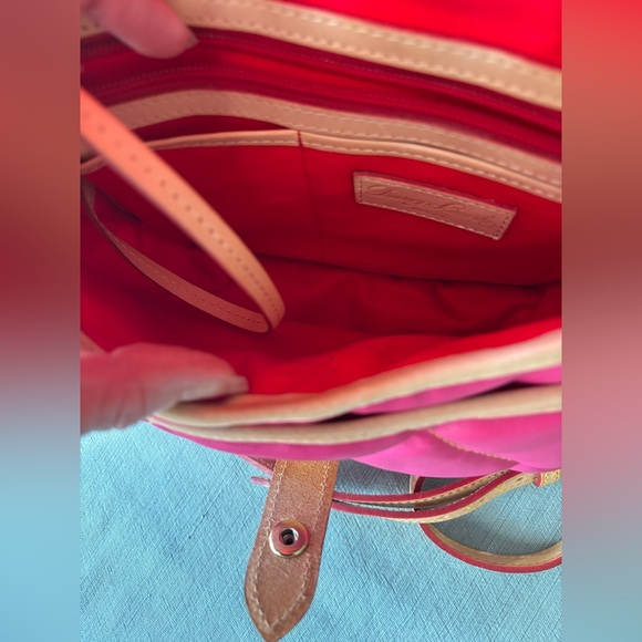 Dooney & Bourke Hot Pink Barbie Quilted Nylon Vacchetta Leather Crossbody Purse - Picture 9 of 16